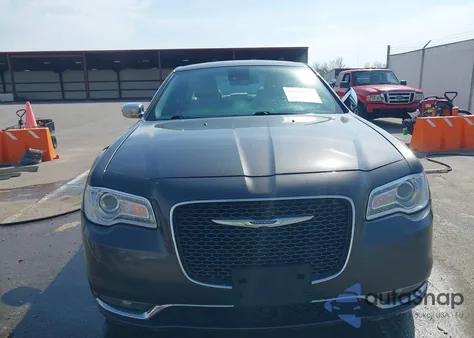 2018 Chrysler 300 Limited Awd из США, поврежденный, VIN 2C3CCAKG4JH304518